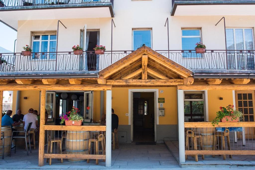 La Maison Hotell Aymavilles Exteriör bild